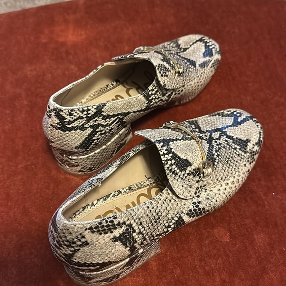Sam Edelman SnakeSkin Loafer - Picture 4 of 9